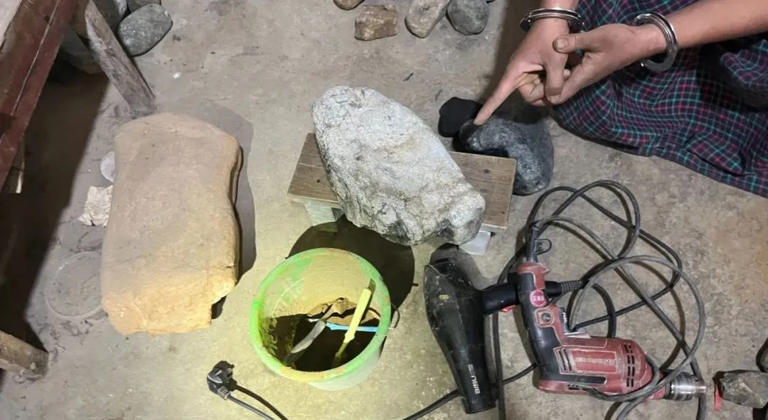 以次充好出售给网络直播商用于诈骗，云南盈江警方成功捣毁3个玉石制假窝点